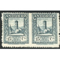 Lot n°16- 18A-**-Paire non dentelée au milieu 