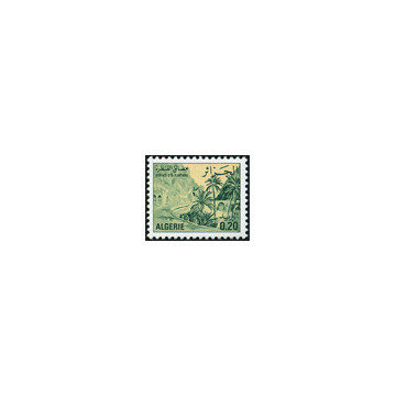 https://agerberphilatelie.fr/121363-thickbox/algerie-timbre-poste-n-657-659.jpg