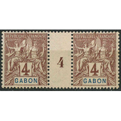 MGAB 05 - N° 18 - **= Mill : 4