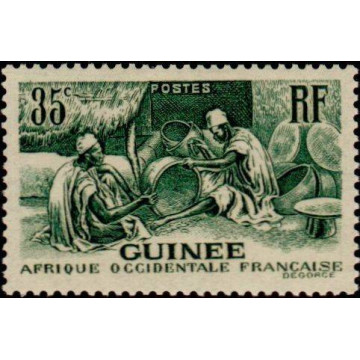 https://agerberphilatelie.fr/17289-thickbox/guinee-timbre-poste-134.jpg
