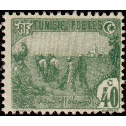 tunis 104 **