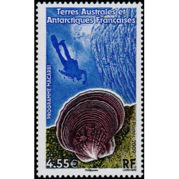 https://agerberphilatelie.fr/48127-thickbox/taaf-527.jpg