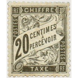 TAXE 017 *
