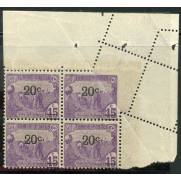 https://agerberphilatelie.fr/90196-thickbox/tun046-69-piquage-oblique-par-pliage-bloc-de-4.jpg